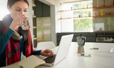 Đâu là chìa khóa cho một làn da đẹp với quý cô công sở?